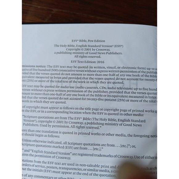 Holy Bible English Standard Version - ESV  Black (Hardcover 2016) Crossway VG - Picture 8 of 16